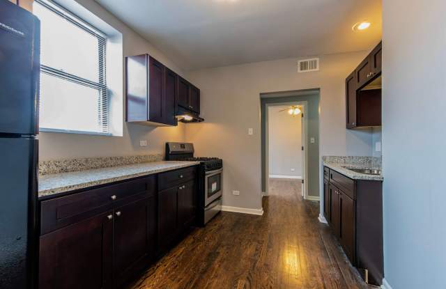 7525-33 S. Kingston Avenue photos photos