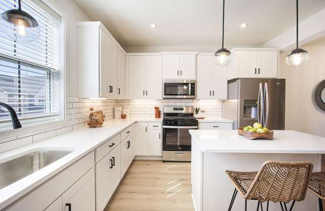 Foxtail Hollow Townhomes Gallery 2