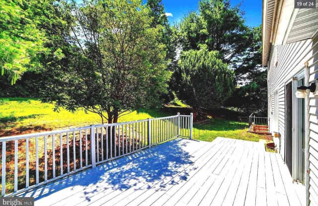 8608 GOLDENSTRAW LANE photos photos