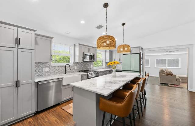 4080 NW 2ND Court Gallery 4