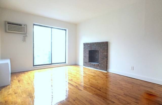 403 East 87th Street-, New York, NY  10128 Gallery 4
