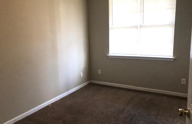 2400 Brianna Drive Gallery 2