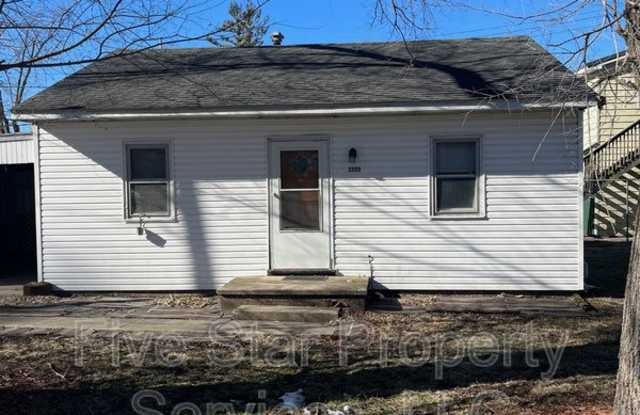 730 N Dirksen Pkwy photos photos