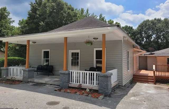 5901 Redan Road Gallery 1