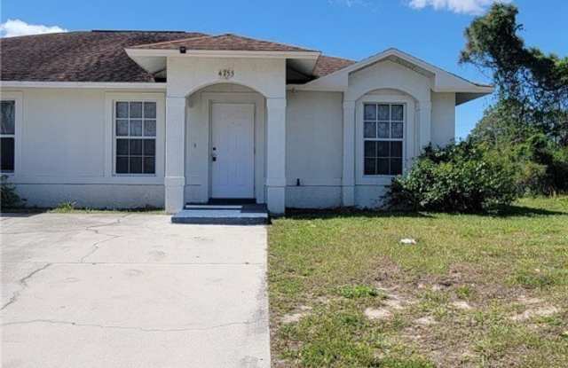 4755 29th Street SW photos photos