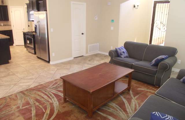 10933 Coyote Ranch Gallery 3