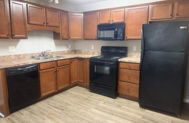 3828 Pinecrest Way Gallery 4