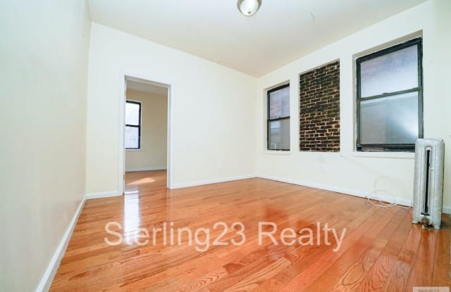 38-12 ASTORIA BLVD - 3812 Astoria Blvd, Queens, NY 11103