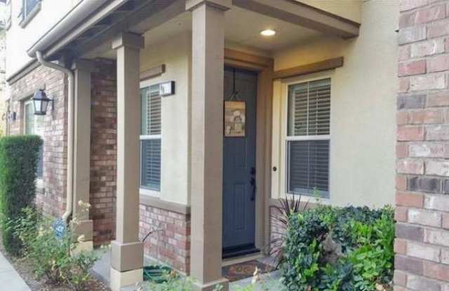 982 Sweetbriar Ln photos photos 982 Sweetbriar Ln photos photos