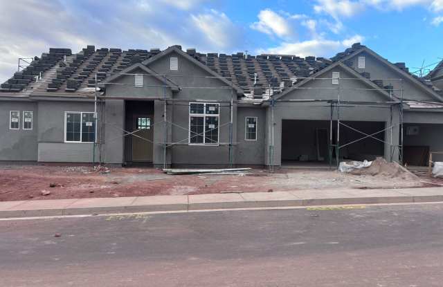Brand New 3 bed plus office/2.5 bath in beautiful Coral Canyon! photos photos