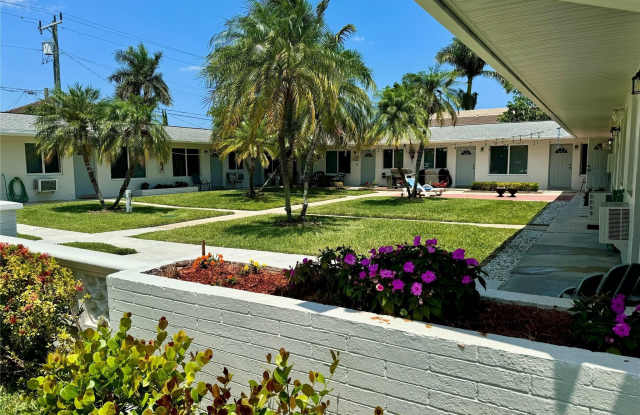 120 NE 10th Avenue unit: 1 photos photos