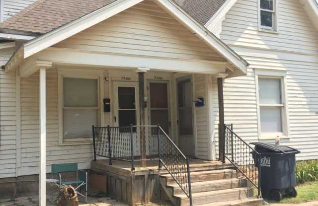 315 N MADISON photos photos