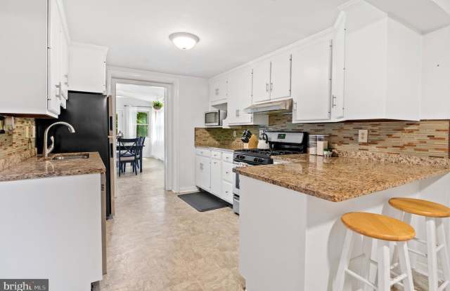 4518 Evansdale Road Gallery 4