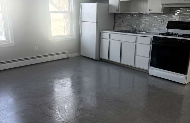 137 Bradford St photos photos