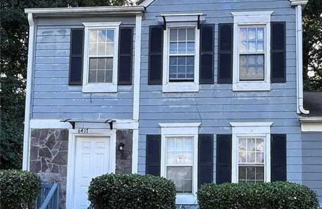 6417 Bedford Lane Gallery 1
