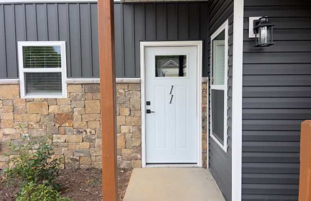 143 Carver Street - 11 photos photos