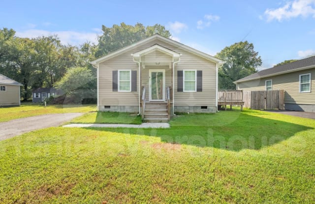 1112 Salem Avenue - 1112 Salem Avenue, Hopewell, VA 23860 1112 Salem Avenue - 1112 Salem Avenue, Hopewell, VA 23860