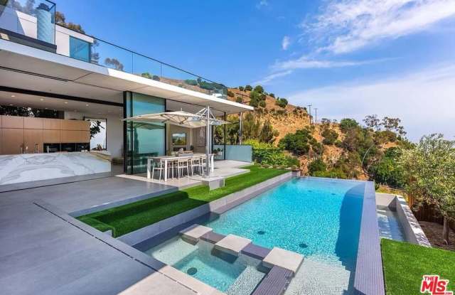 1807 Blue Heights Dr Gallery 2