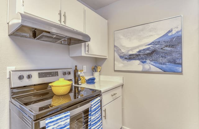 Las Brisas Apartment Homes Gallery 4