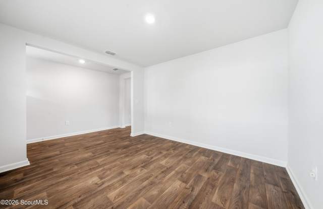 58 Autumn's Wood Drive Gallery 4