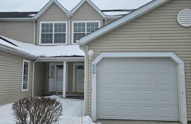 Streetsboro 2 Bedroom 2.5 Bath Condo photos photos