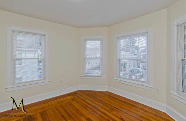 54-56 Clantoy Street photos photos