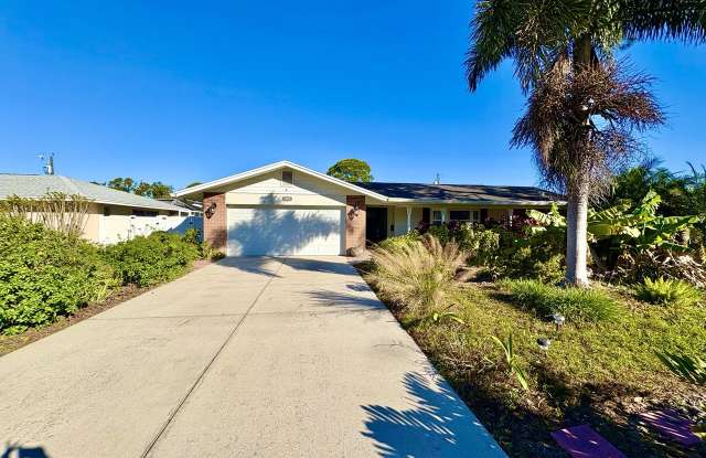 1201 86th Ave N photos photos