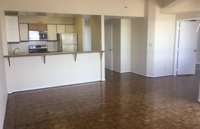 Enjoy sweeping views of the bay and Golden Gate Bridge from the 16th floor of this high rise! photos photos Enjoy sweeping views of the bay and Golden Gate Bridge from the 16th floor of this high rise! photos photos