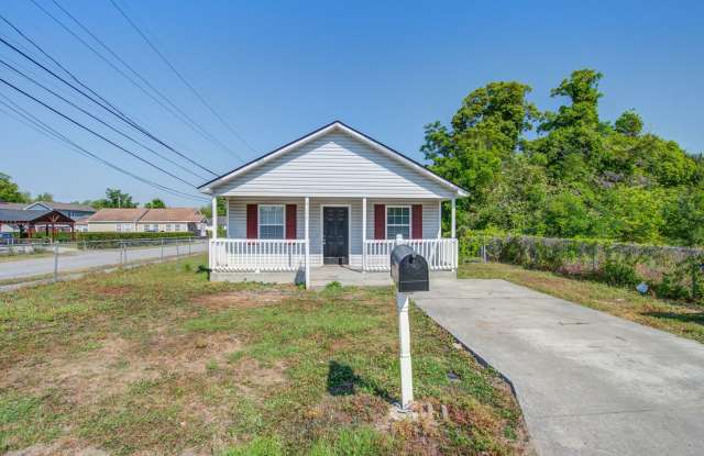3BR / 1BA Home for Rent in North Charleston – Available Now photos photos