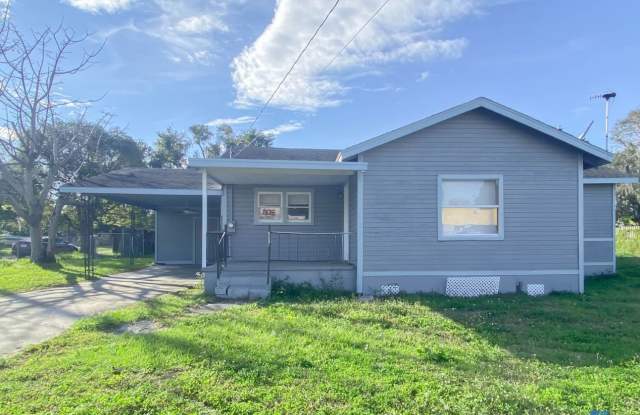 Amazing 2 Beds and 1 Bath House for Rent in Lakeland ! Available Now ! photos photos