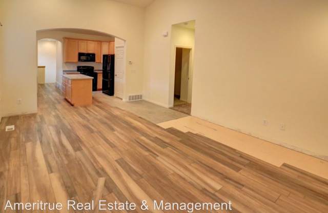 852 W 2630 N Gallery 4
