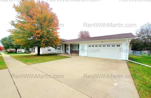 FOR RENT- lovely ranch home near amusement park with easy freeway access! Pets ok with conditions! photos photos FOR RENT- lovely ranch home near amusement park with easy freeway access! Pets ok with conditions! photos photos