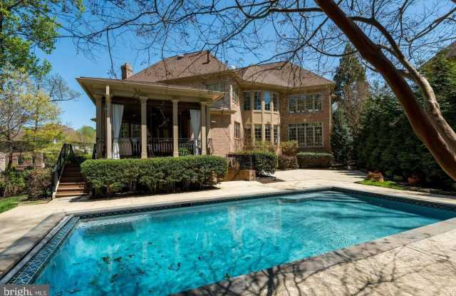1550 SHELFORD Court Gallery 4