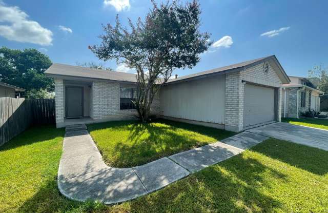 NICE 3 BDRM 2 BATH HOME * GREAT FLOOR PLAN * EAT-IN KITCHEN W/ ISLAND  GRANITE COUNTERTOPS * BIG OPEN FAMILY ROOM*EASY ACCESS TO RANDOLPH AFB, FT. SAM  SHOPPING photos photos