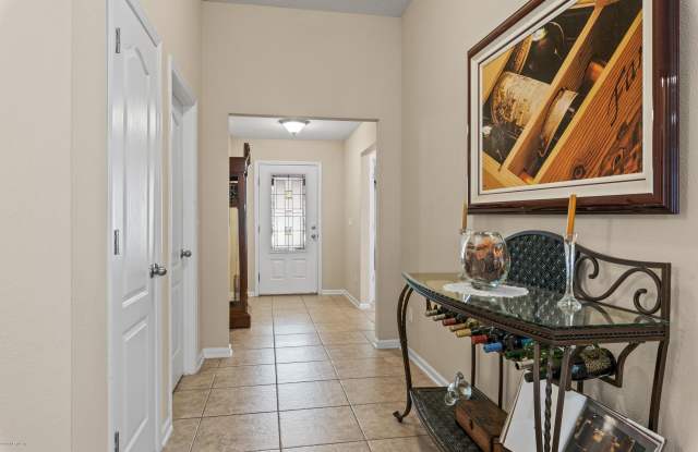 63 WAYSIDE LN Gallery 3