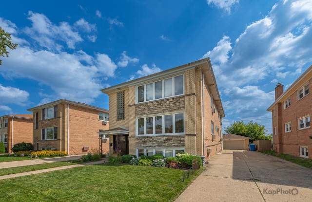 8465 W Berwyn Avenue photos photos 8465 W Berwyn Avenue photos photos