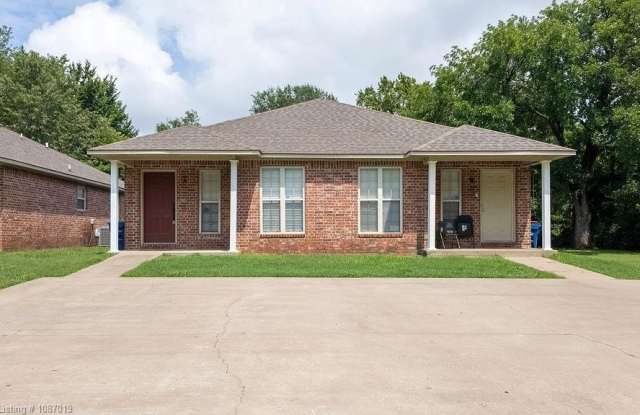 5017-5019 S 28th ST photos photos