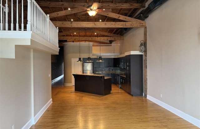 126 N Main Street Gallery 3