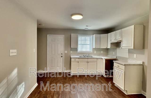 604 Winston Circle photos photos