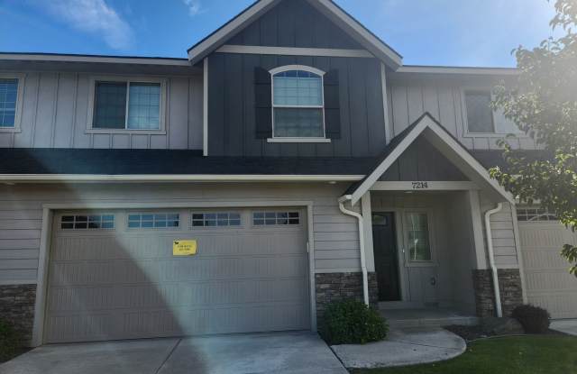 F7214 - 7214 West Chestnut Avenue, Yakima, WA 98908