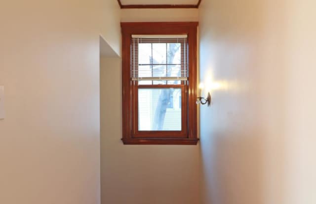 394-396 Mount Auburn photos photos