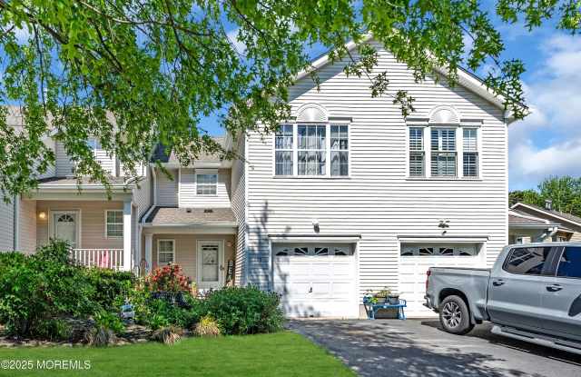 228 Frankfort Avenue photos photos