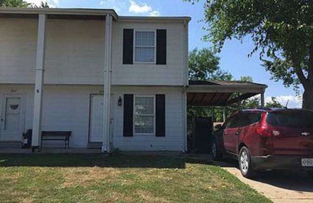2219 Campus - 2219 Campus Drive, St. Charles County, MO 63301