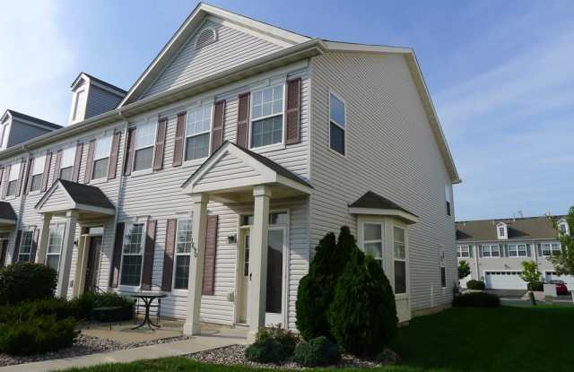 1690 Liberty Cir photos photos
