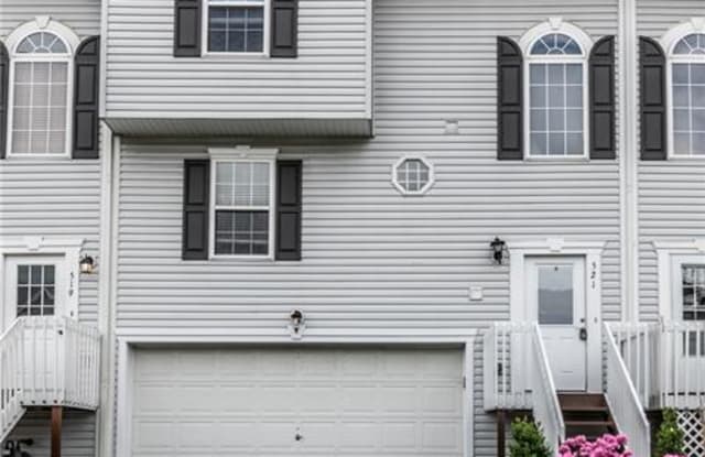 521 Ten Point - 521 10 Point Lane, Fernway, PA 16066