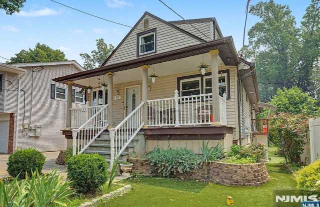 92 Blauvelt Avenue Gallery 2