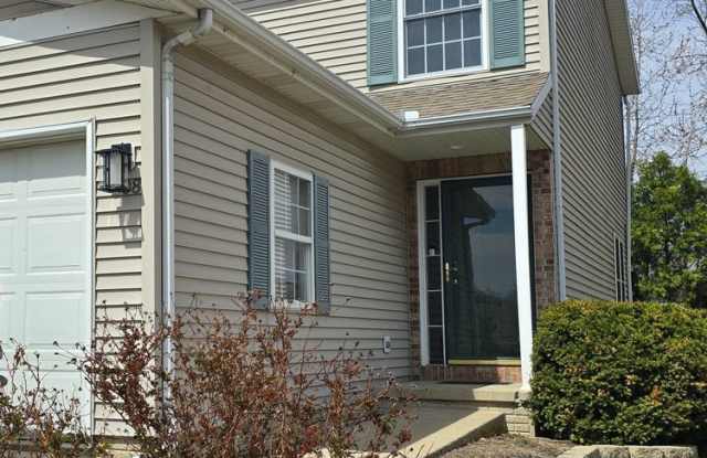 4 Bedroom Townhome for Rent in Normal! photos photos
