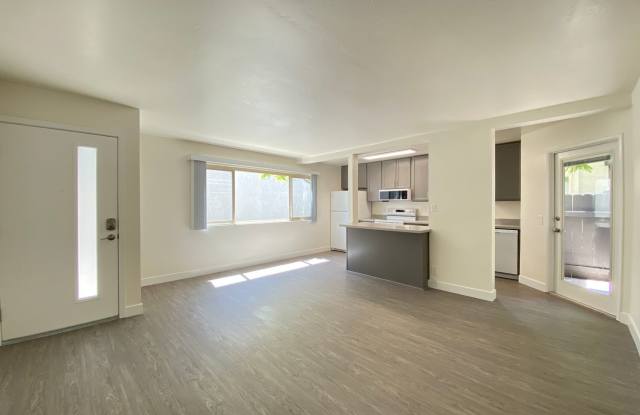 Adams Street Apartments photos photos