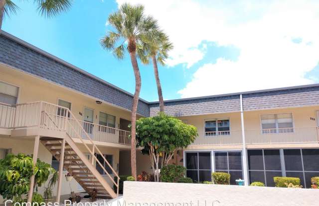528 Barcelona Ave. #214 - 528 Barcelona Avenue, Venice, FL 34285