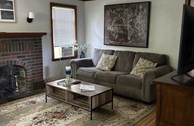 1597 Hartford Ave. - Main Floor photos photos